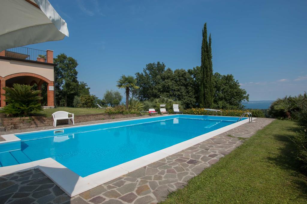 Daller Bianca Apartment By Wonderful Italy Сояно-дель-Лаґо Екстер'єр фото