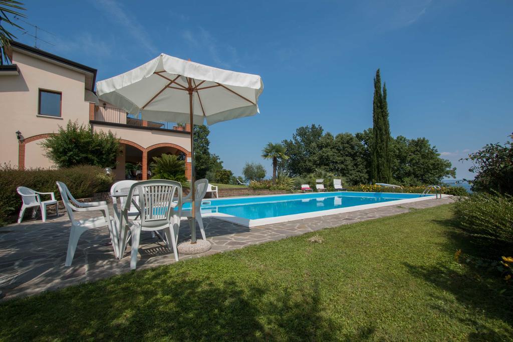 Daller Bianca Apartment By Wonderful Italy Сояно-дель-Лаґо Екстер'єр фото